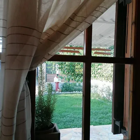 Tota's Family House * Levendokhorion