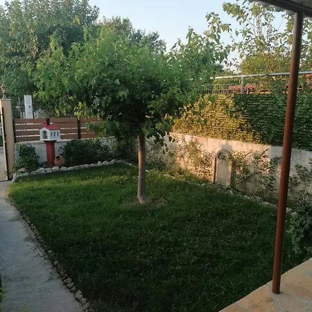 Holiday home Tota's Family House *